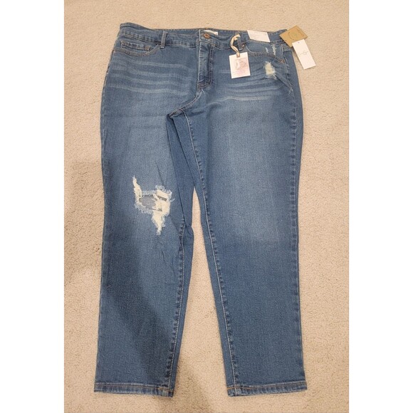 NWT Jessica Simpson Women's Adored High Rise Ankle Jeans Denim Pants  Plus 16W - Picture 3 of 13